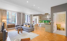 Central 2Bed Apartment Near Barbican & Farringdon Free Wifi By City Stay Aparts London